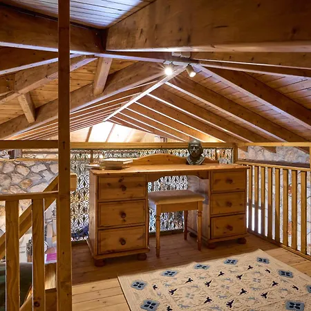 Rodakas Seaside Nest Villa *