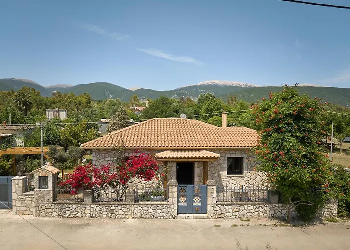 Rodakas Seaside Nest