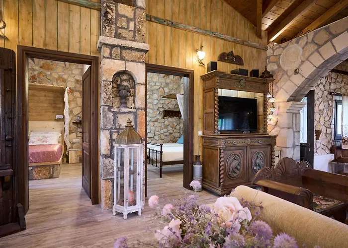 Villa Rodakas Seaside Nest *