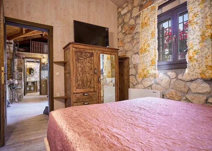 Rodakas Seaside Nest Villa *