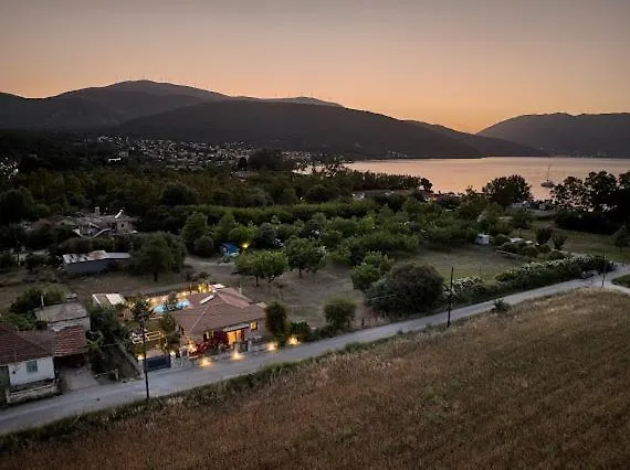 Villa Rodakas Seaside Nest