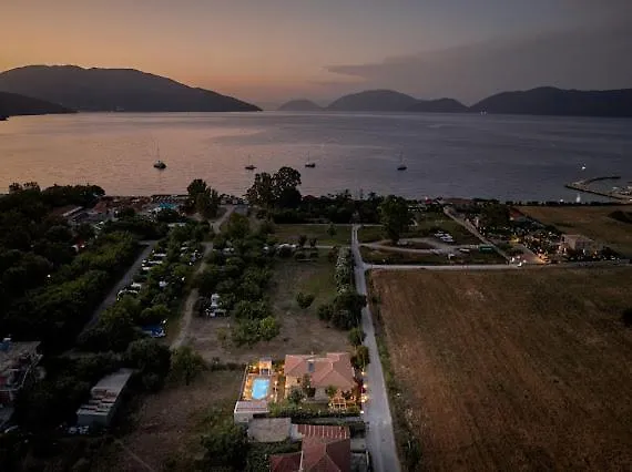 Villa Rodakas Seaside Nest *